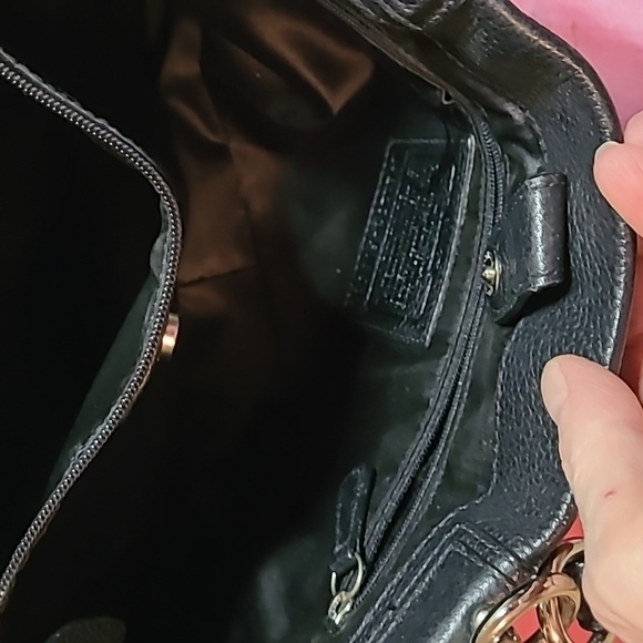 Coach Penelope Carryall 2012 - Picture 6 of 11